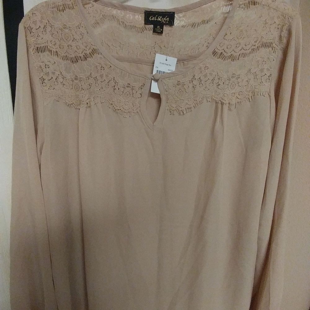 Cal Style, Blouse with Lace